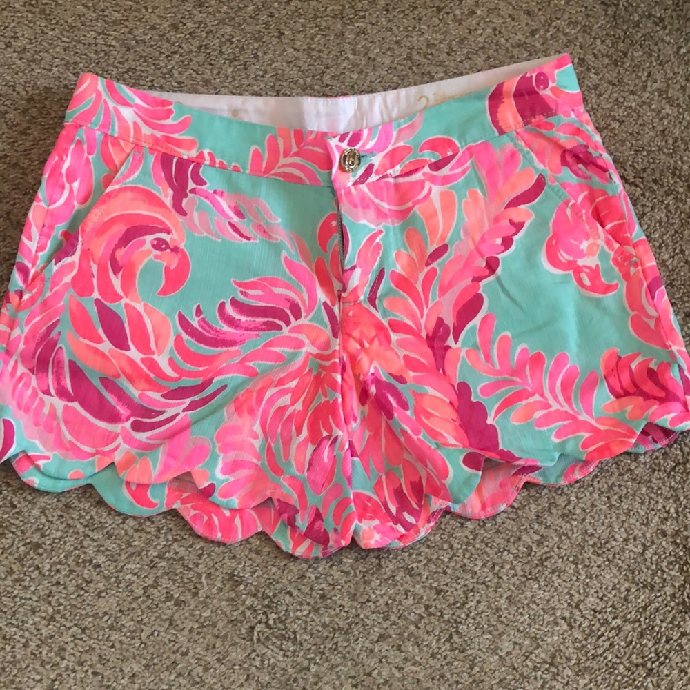 Lilly Pulitzer buttercup shorts